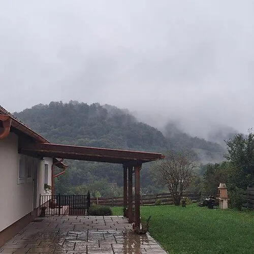 Vakantiehuis Kata Vendeghaz